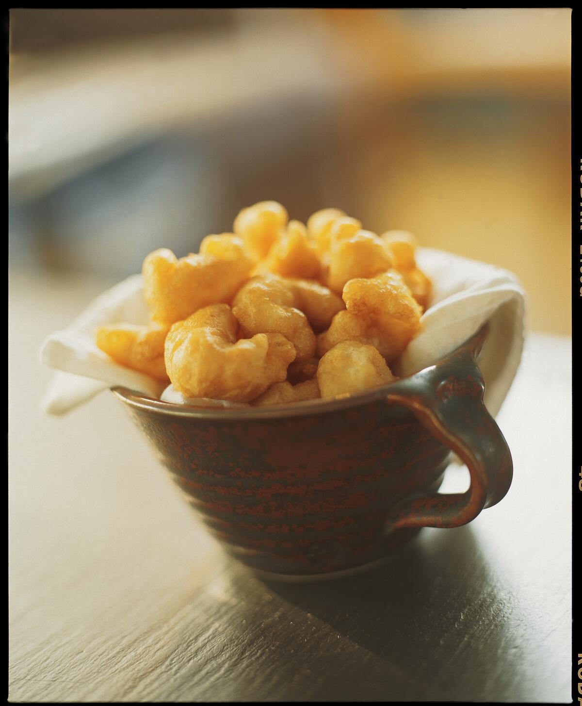 Beer battered fried shrimp. Food Stylist: Janet Miller