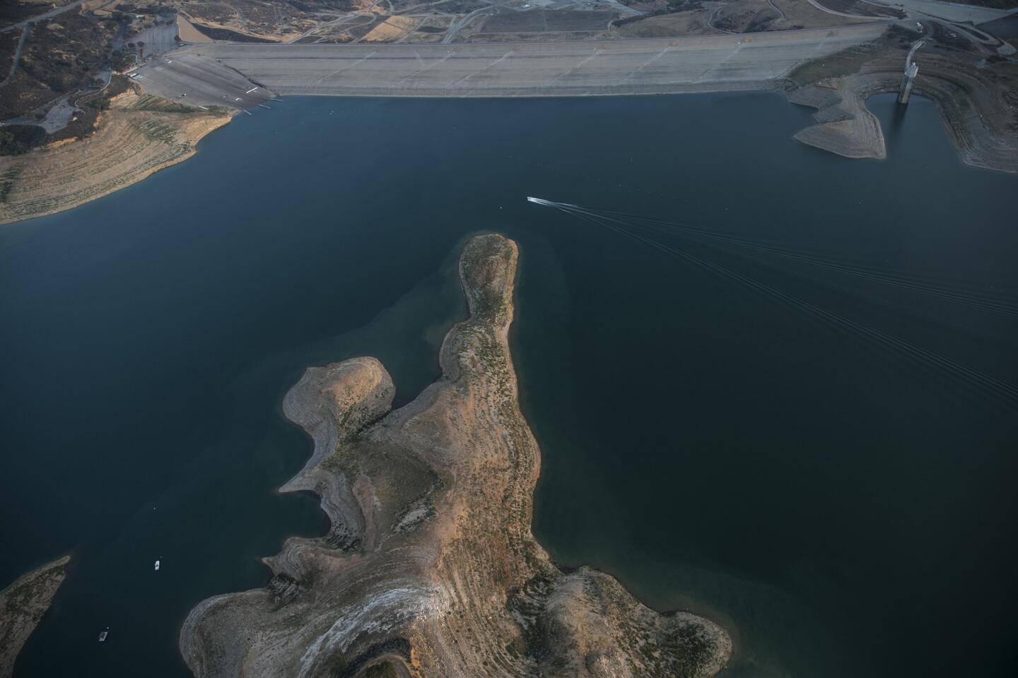 Castaic Lake