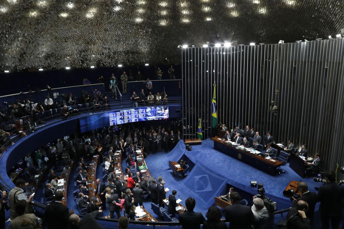 Brazilians take to the streets ahead of impeachment vote