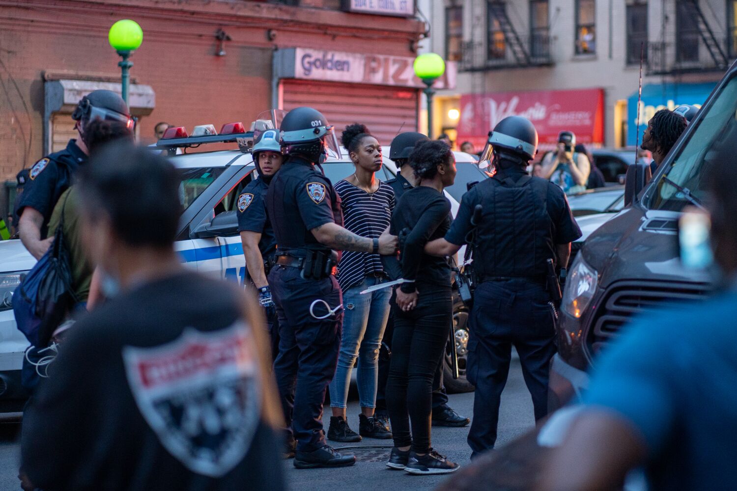 Protestocular, NYPD 'su ısıtıcısı' anlaşmasında her biri 21.500 dolar alacak
