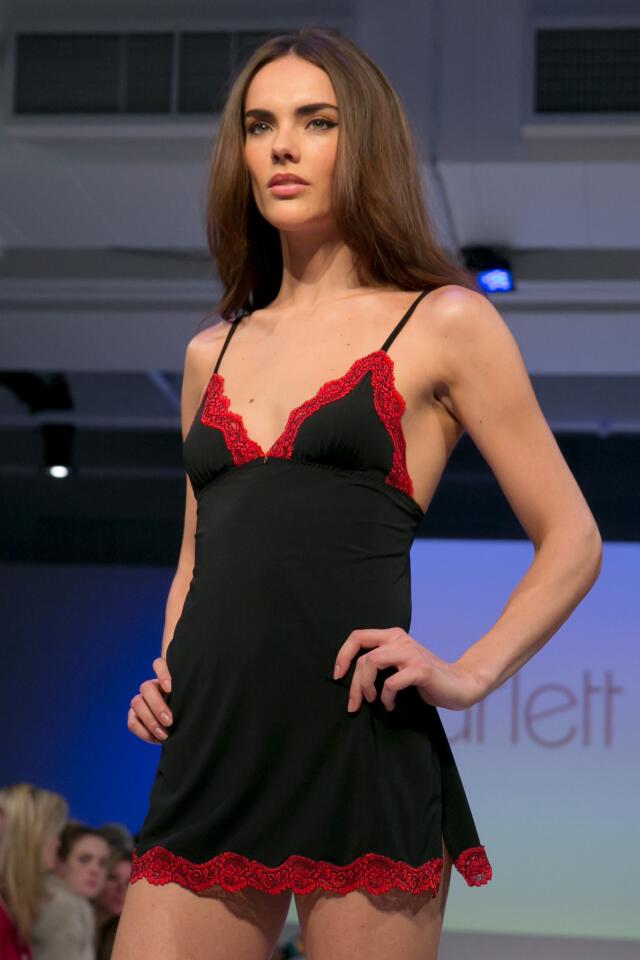 Model Displays New Creation Fashion Show Lingerie Brand Aimer