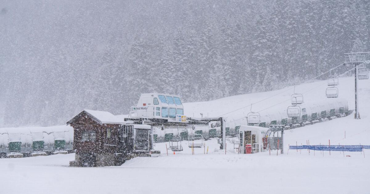Monster blizzard takes aim at Tahoe, Mammoth Monster blizzard takes aim at Tahoe, Mammoth