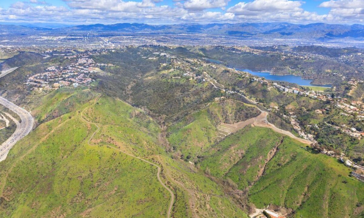 This 264-acre parcel listed for $60 million makes up 6% of Bel-Air's total land area.