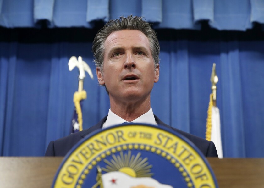 En esta fotografía del 23 de julio de 2019 se muestra al gobernador de California Gavin Newsom durante una conferencia de prensa en Sacramento, California. (AP Foto/Rich Pedroncelli)