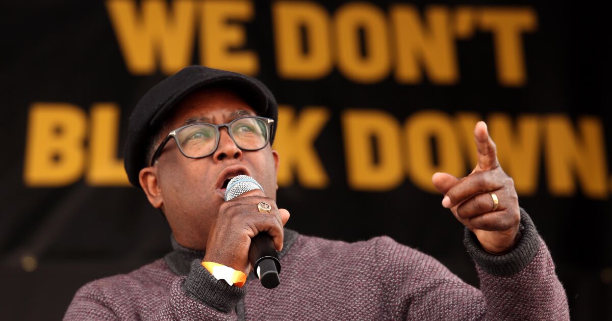 Donors step up for Mark Ridley-Thomas’ defense against bribery and corruption charges Donors step up for Mark Ridley-Thomas’ defense against bribery and corruption charges