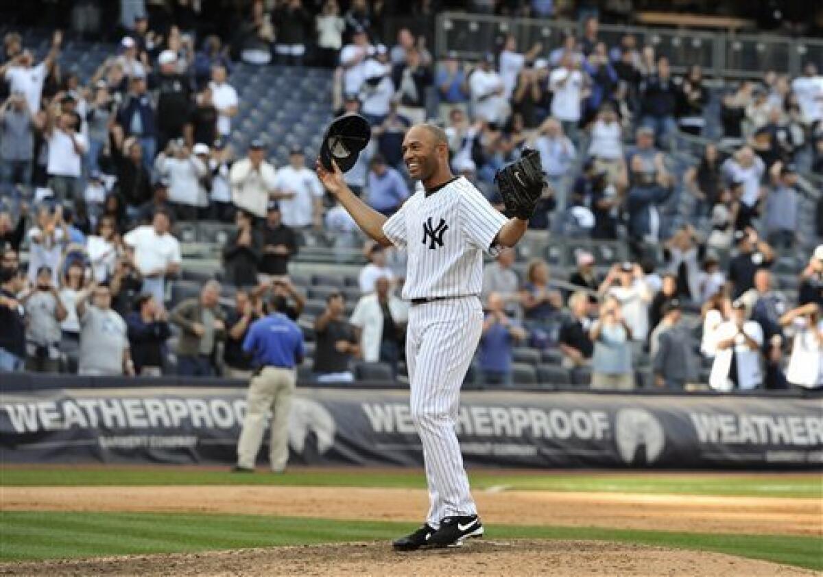 NY Yankees World Series Champs - Mariano Rivera Entering Game 6