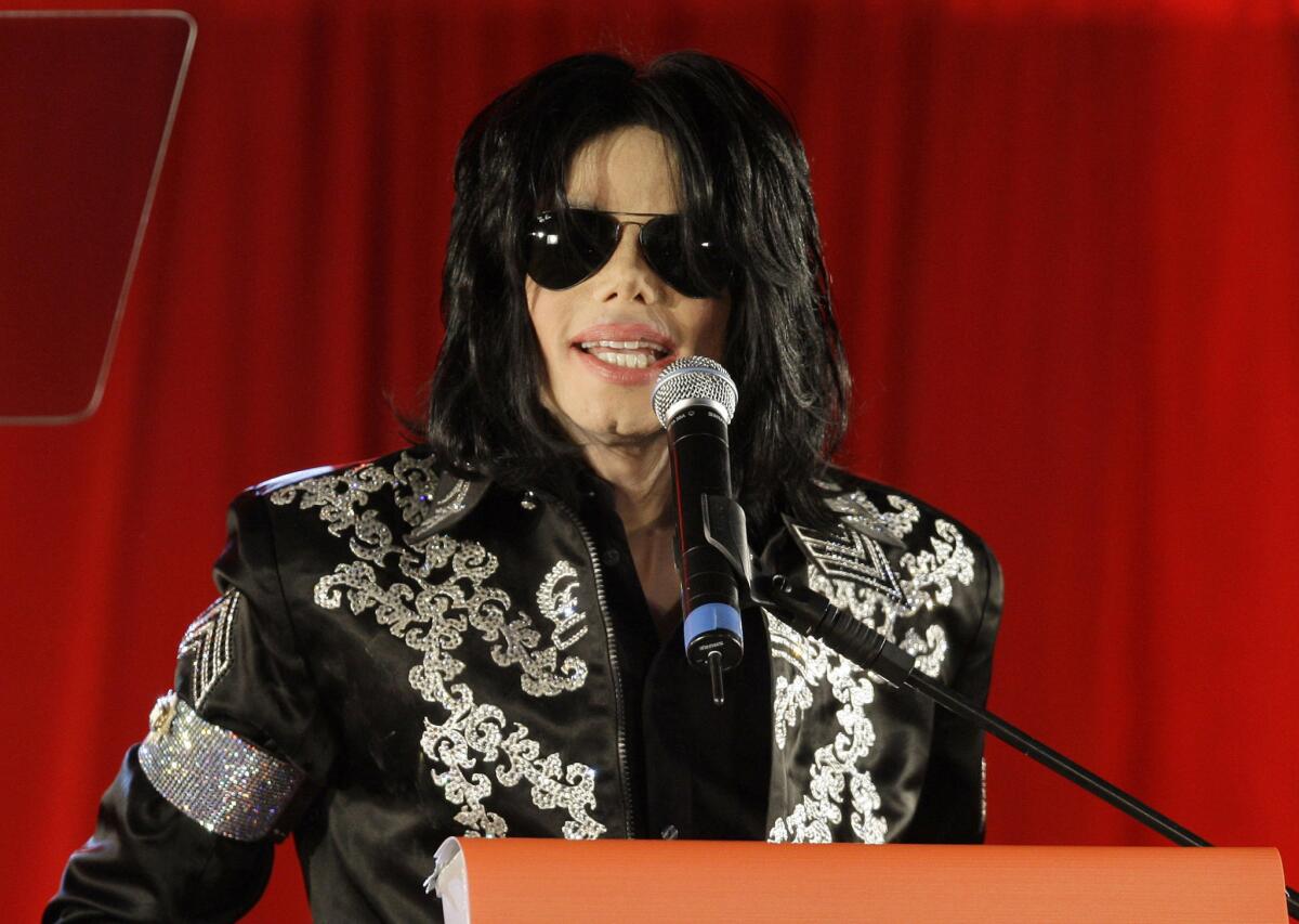 Michael Jackson at a 2009 press conference 