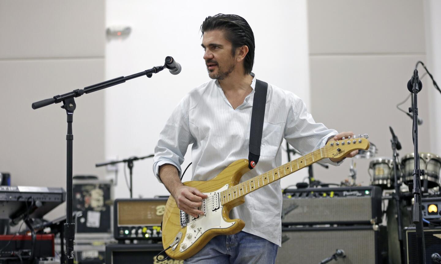 Grammys 2015 | Juanes, performer