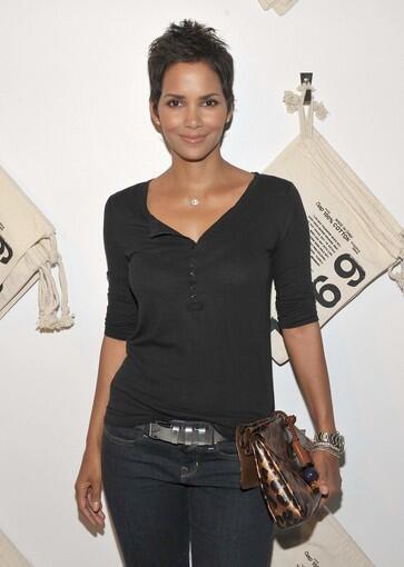 Halle Berry blames her supposed baby bump on burgers