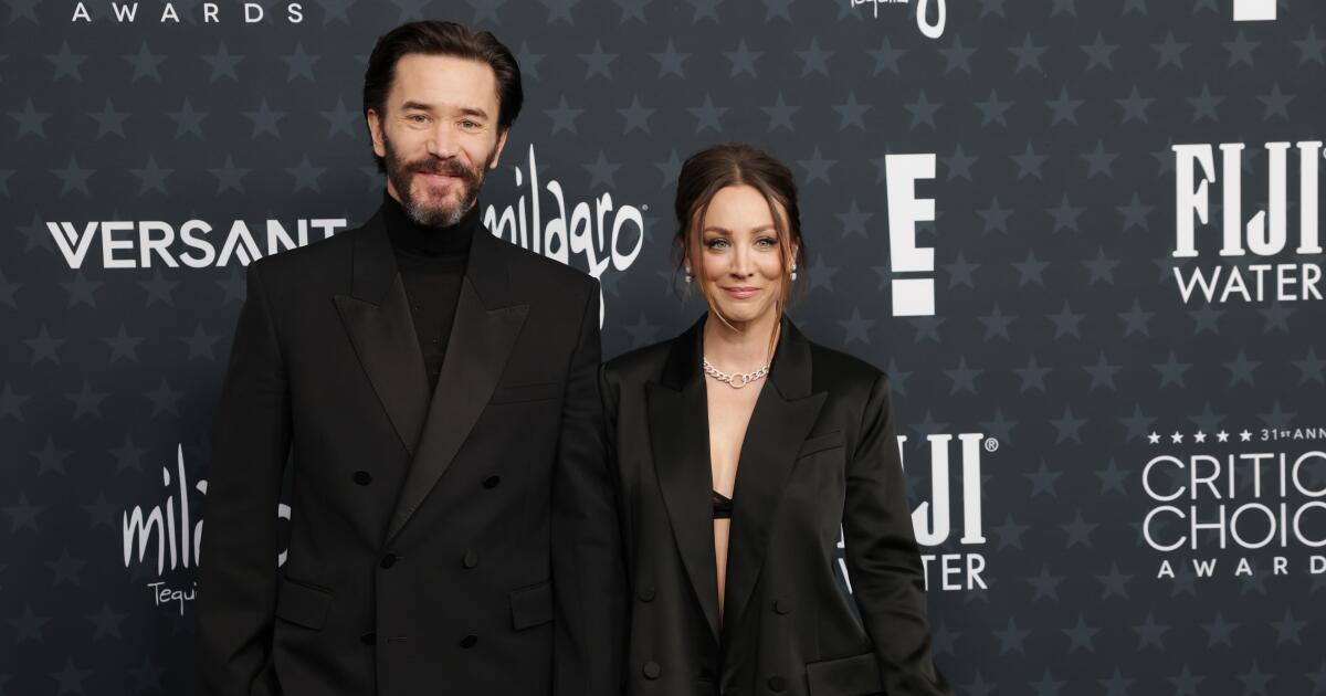 Kaley Cuoco parle de grossesse et attend un deuxième bébé