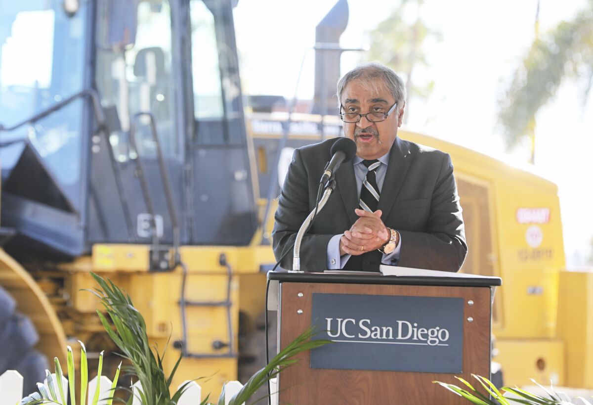  UC San Diego Chancellor Pradeep K. Khosla speaks during a groundbreaking ceremony.