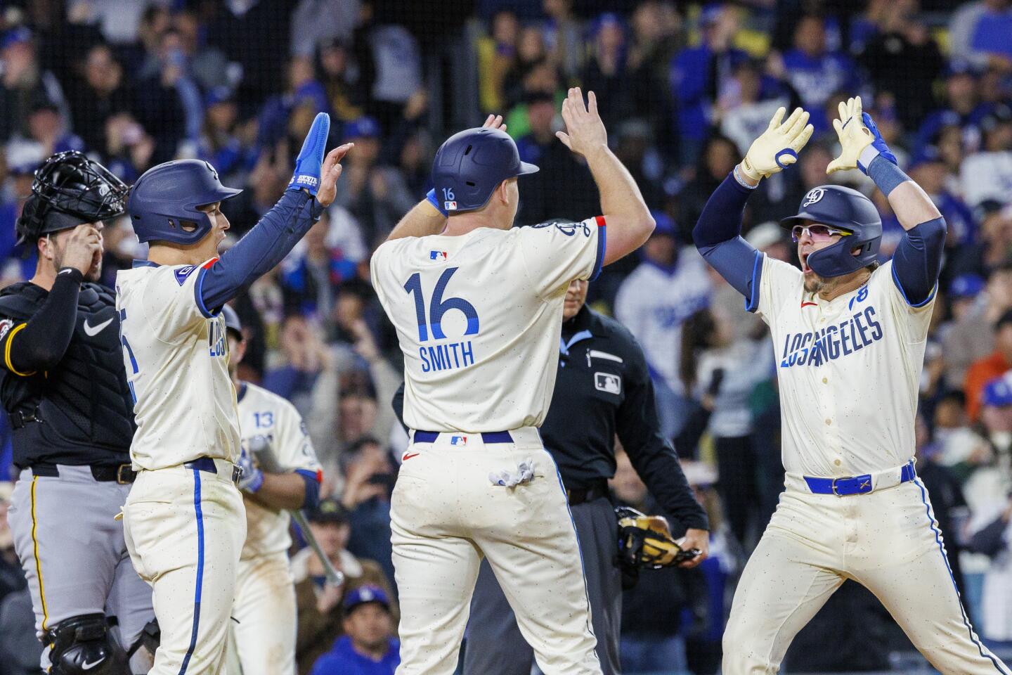 Amazing Live: Dodgers 5, Pirates 0, Fourth Inning Capture Digital Art Amazing Live: Dodgers 5, Pirates 0, Fourth Inning Capture Digital Art