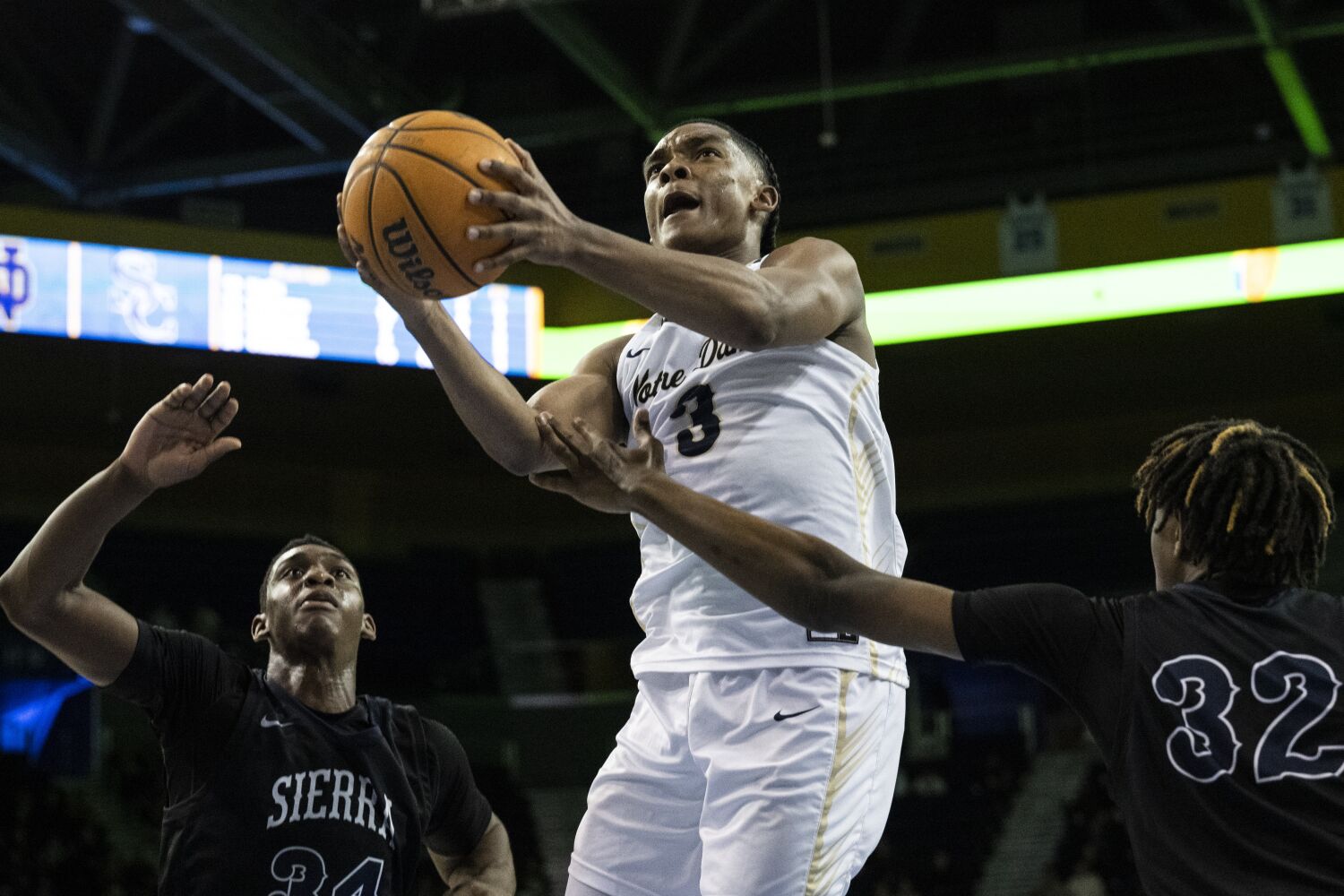 Sherman Oaks Notre Dame ends Sierra Canyon's regular season with a 27-point thumping