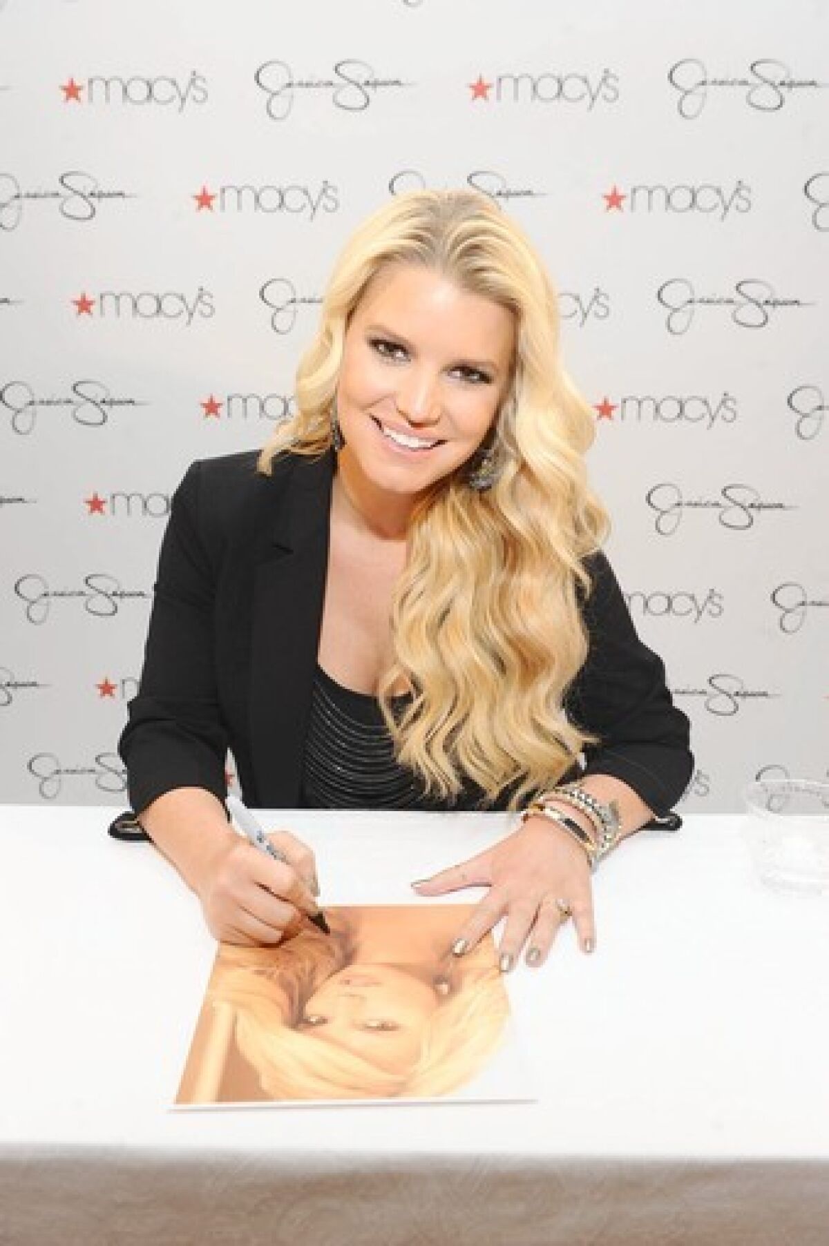 Jessica Simpson's retail sales are expected to reach $1 billion by next year.
