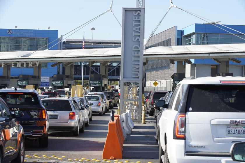 Tijuana, Baja California - October 13: The United States will reopen its land borders with Mexico and Canada to fully vaccinated travelers starting in early November. Traffic at the San Ysidro Port of Entry on Wednesday, Oct. 13, 2021 in Tijuana, Baja California. (Alejandro Tamayo / The San Diego Union-Tribune)