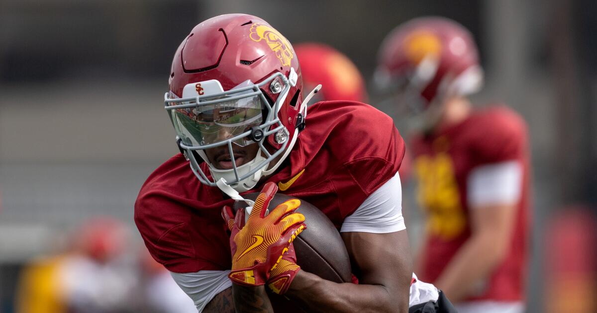 17 岁的 Boobie Feaster 如何成为南加州大学的组织核心
