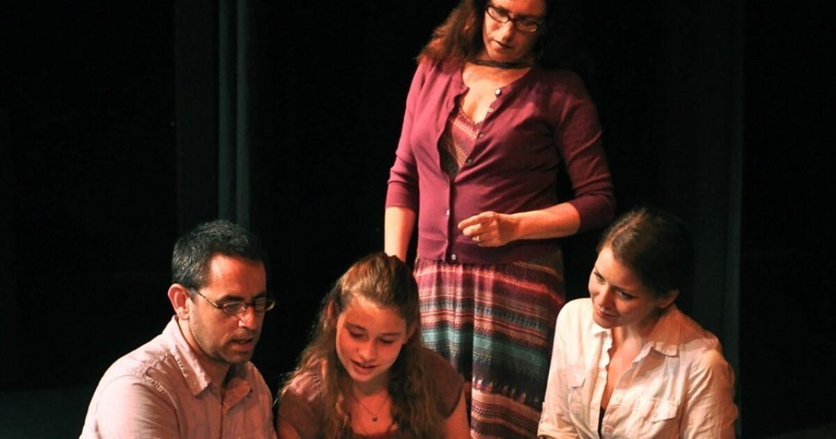 Shedding 'Light' on a world-premiere play - The San Diego Union-Tribune