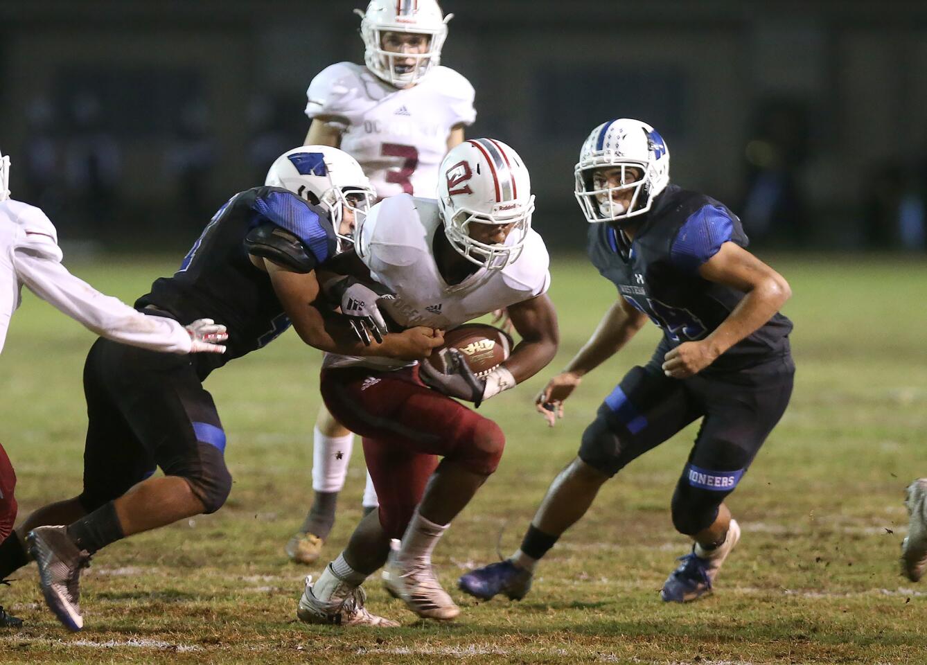 Photo Gallery: Ocean View vs. Western in football