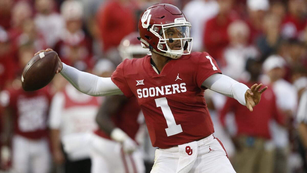 Oklahoma quarterback Kyler Murray (1) throws in the first half against Army.