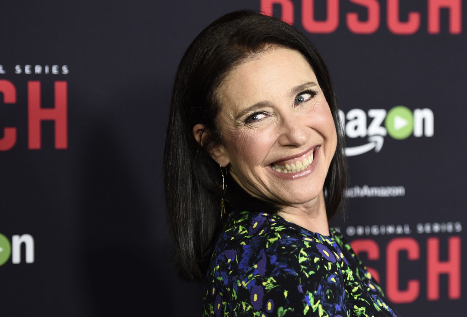 'This is me, this is my face': Actress Mimi Rogers on aging naturally, without cosmetic surgery