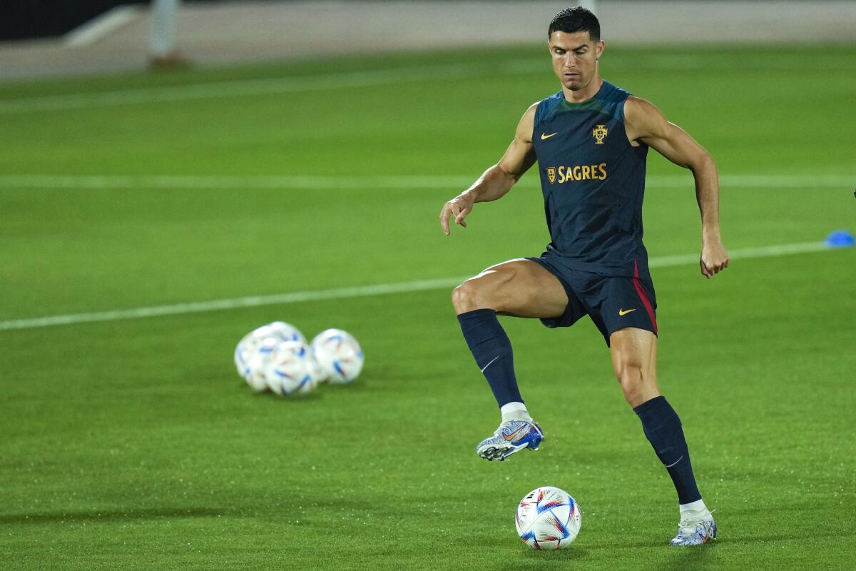 Dilema Cristiano Ronaldo: ¿a la banca contra Marruecos? - Los Angeles Times