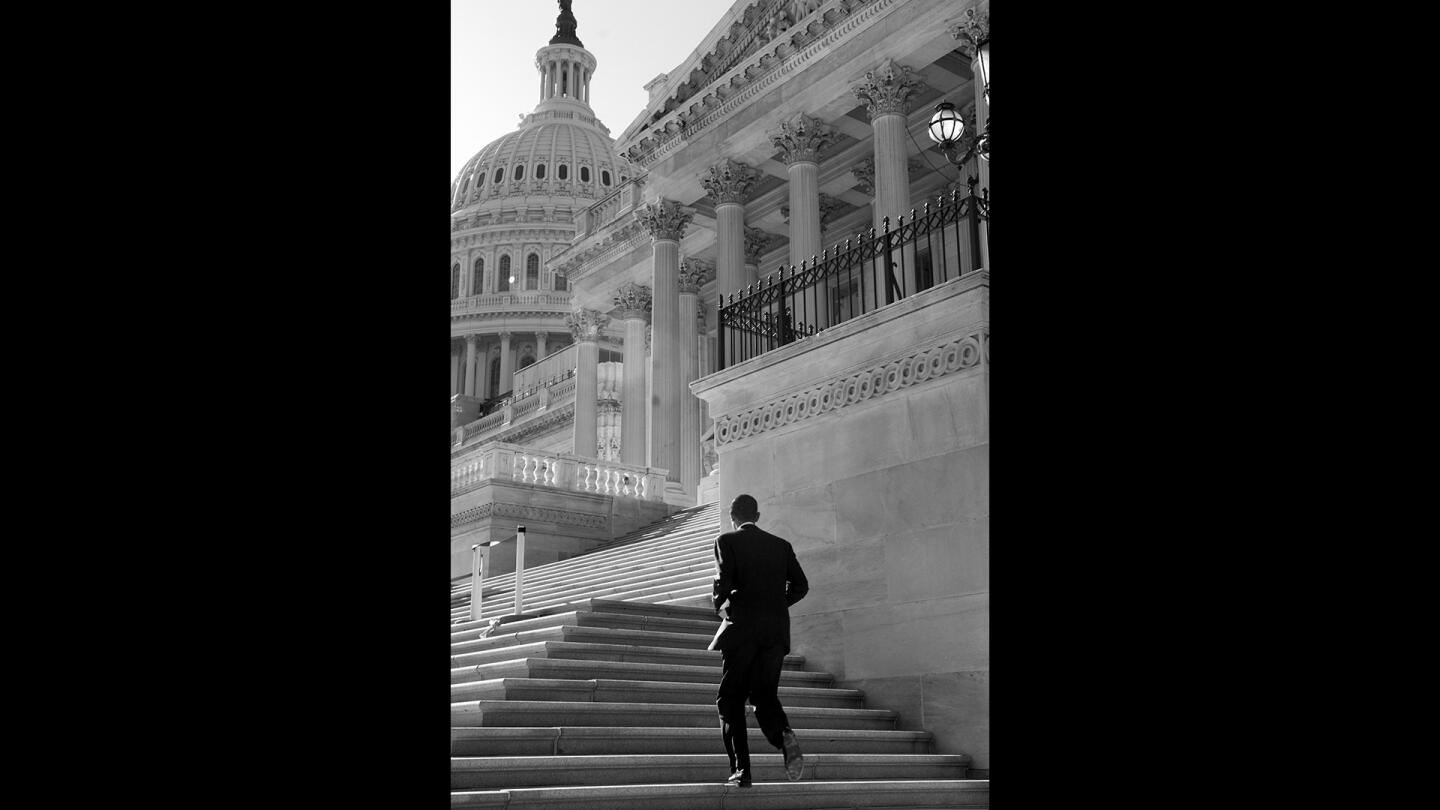 Obama heads to the Capitol