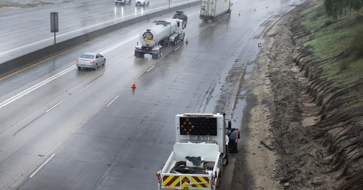 Southern California Rain: Timeline & What to Expect Southern California Rain: Timeline & What to Expect
