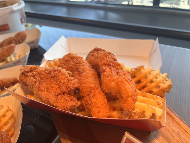 Angel Stadium food guide What's new to eat for 2025 season? Los