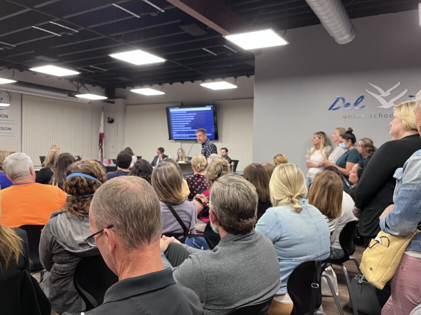A crowd of teachers and parents at the April 27 DMUSD meeting