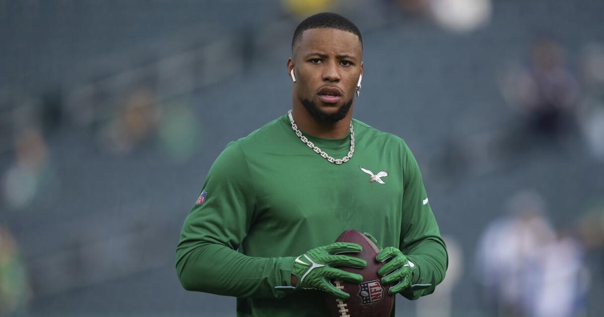 Eric Dickerson'ın sicili güvende. Saquon Barkley 'muhtemelen' Pazar günü oynamayacak