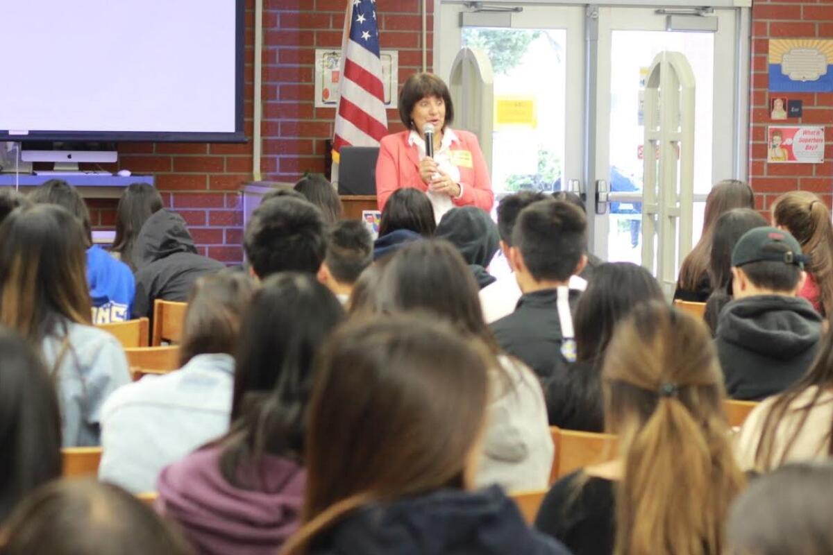 Writer/producer Sandra Robbie speaks to Fountain Valley High School students as part of 2019's Day of Dialogue.