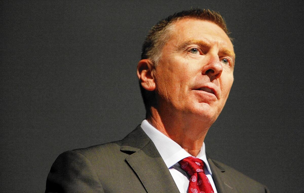L.A. schools Supt. John Deasy, under scrutiny over dealings with Apple and Pearson, said in a memo that "no violations of any legal requirements took place."