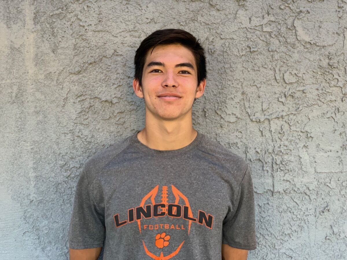Lincoln receiver Jaden Rattay