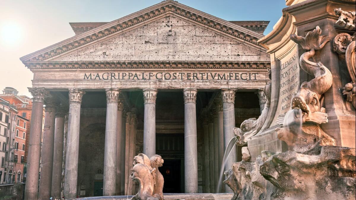 Rome's Piazza della Rotonda and the Pantheon.