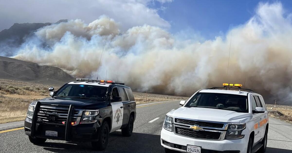 Dangerous climate grounds firefighting plane as Pack hearth burns in Mono County Dangerous climate grounds firefighting plane as Pack hearth burns in Mono County