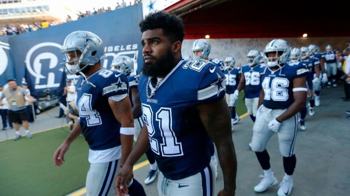 Ezekiel Elliott will pay funeral expenses for slain 14-year-old football  star - Los Angeles Times