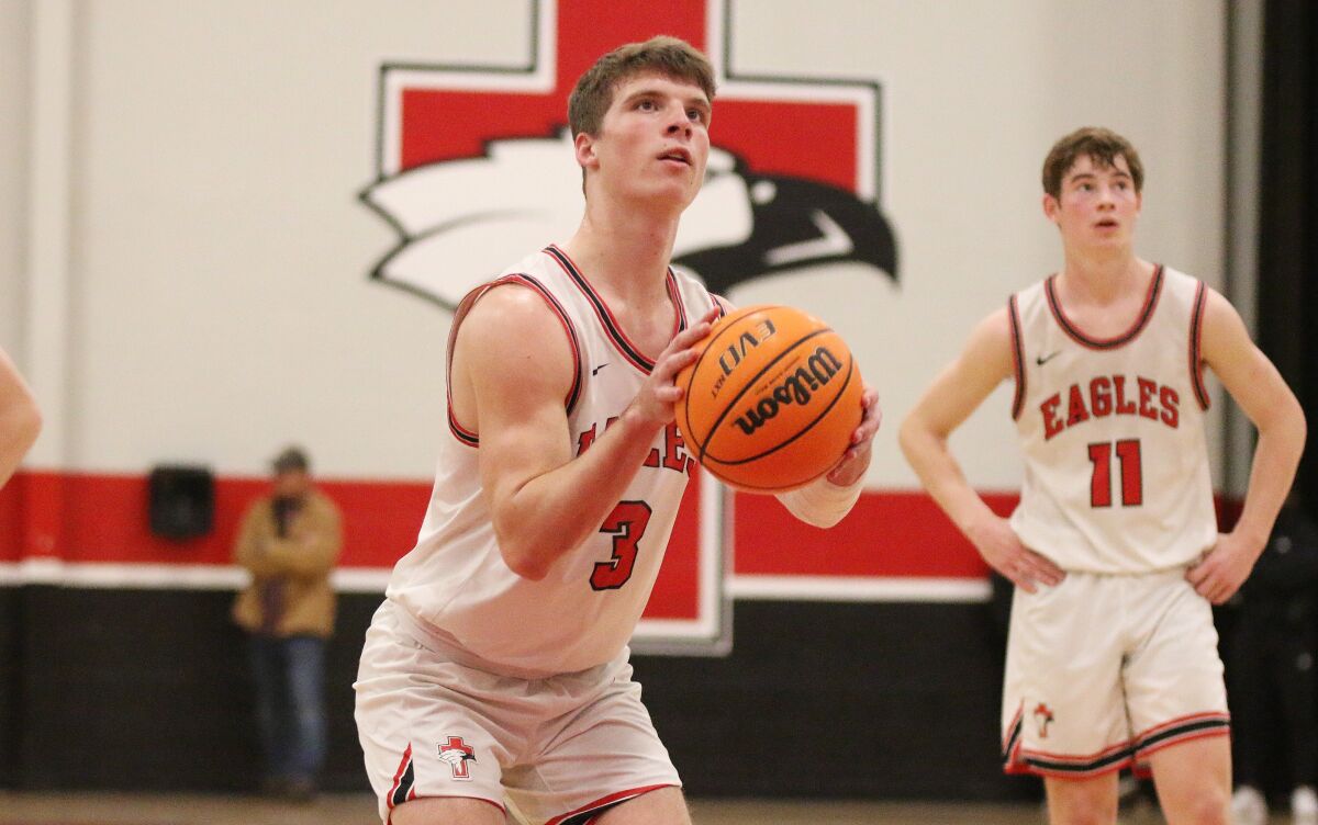 SFC junior Greyson Mundis.