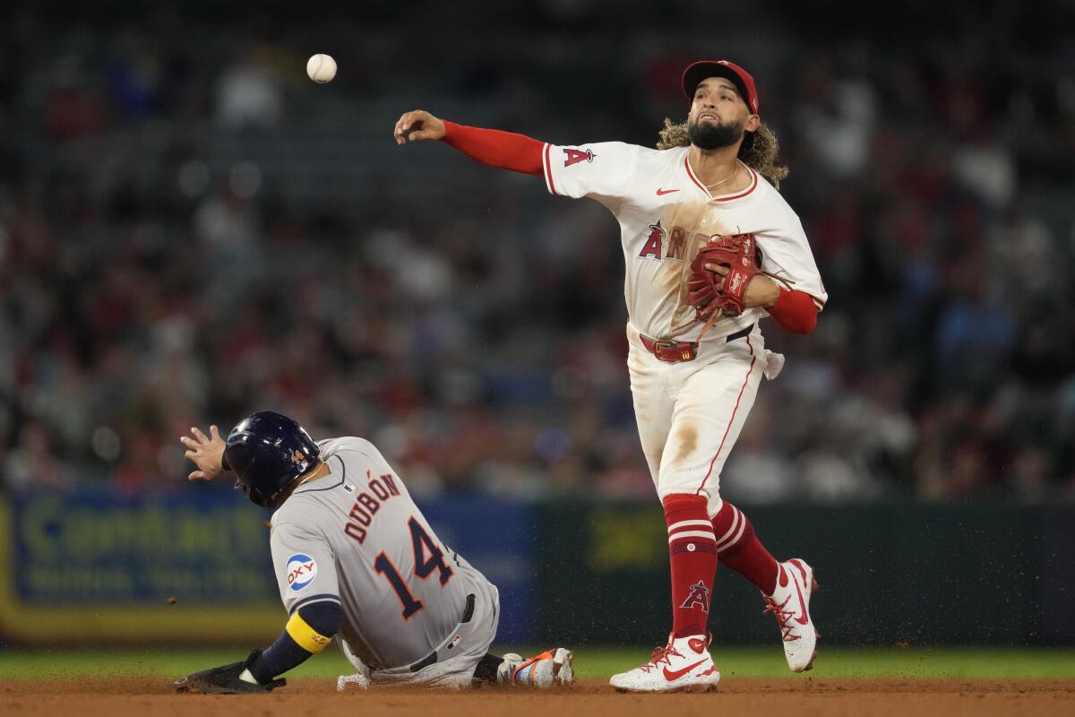 Angels struggle against Yusei Kikuchi and Astros in loss - Los