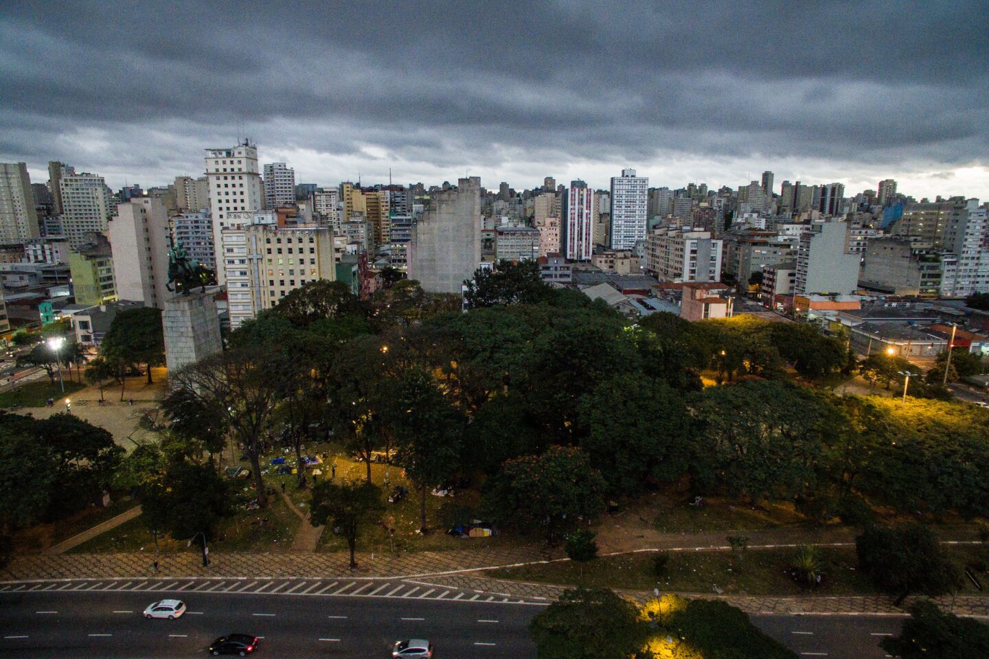 Brazilian authorities move on 'Cracolandia'