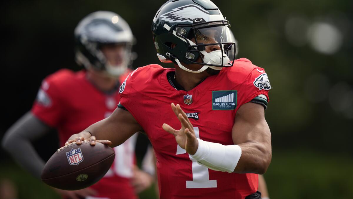 3 Fantasy Football Breakout Quarterback Sleepers (2023)