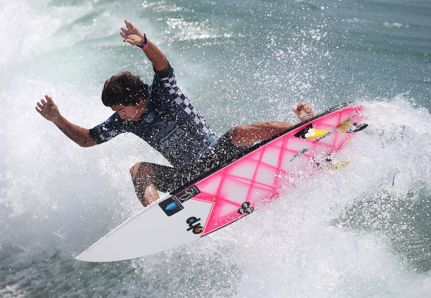 US Open of Surfing: Round 3