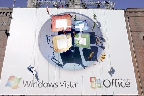 Sixteen aerialists perform as a live Human Billboard, launching the release of Microsoft Windows Vista and 2007 Microsoft Office by creating the two Microsoft icons seven stories above the ground in New York City.