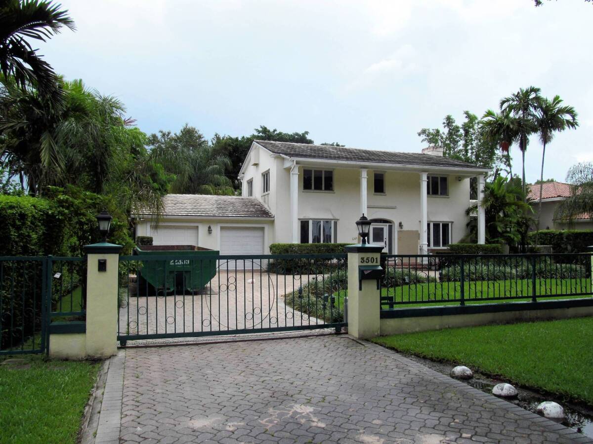 The military will pay $160,000 a year to house Marine Gen. John F. Kelly, head of U.S. Southern Command, in Casa Sur on a swanky street in Coral Gables, Fla. The home is undergoing a $402,000 renovation.