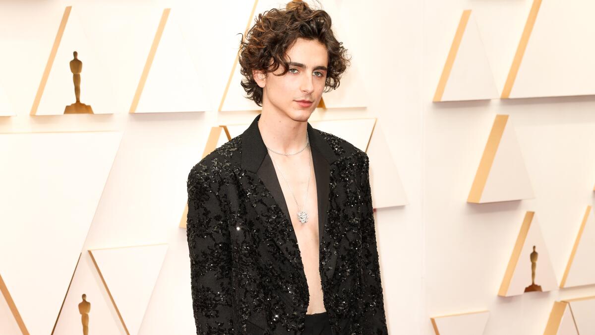 Timothée Chalamet will present one of this year's Oscars