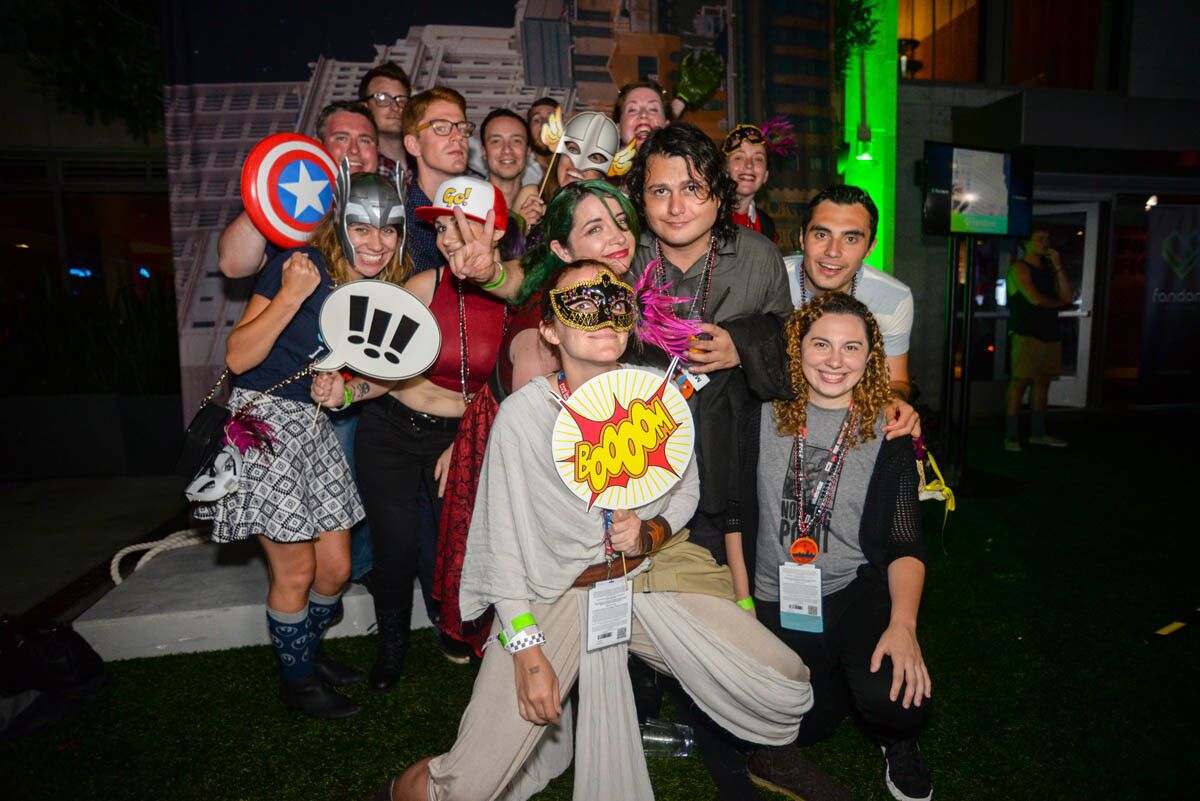 Fans take a group photo at the Fandom Powered by Wikia/ Mafia III Comic -Con party at Float at Hard Rock Hotel San Diego in 2016. (Kent Horner/Getty Images for Fandom)