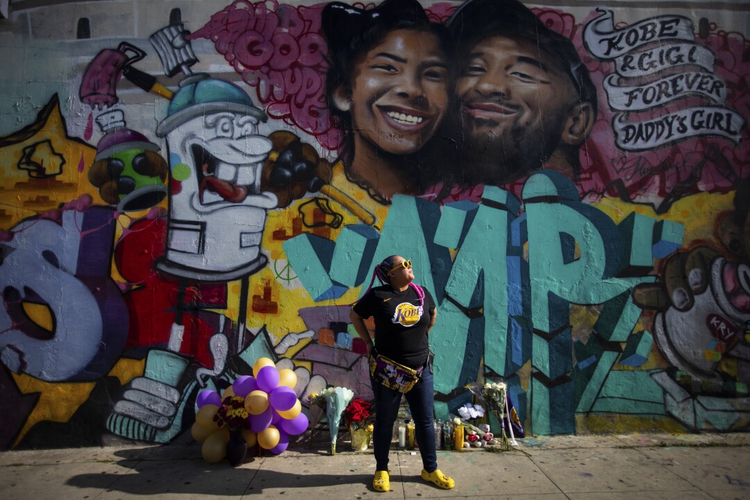 Kobe Bryant Murals Keep His Memory On The Walls Of L A Los Angeles Times