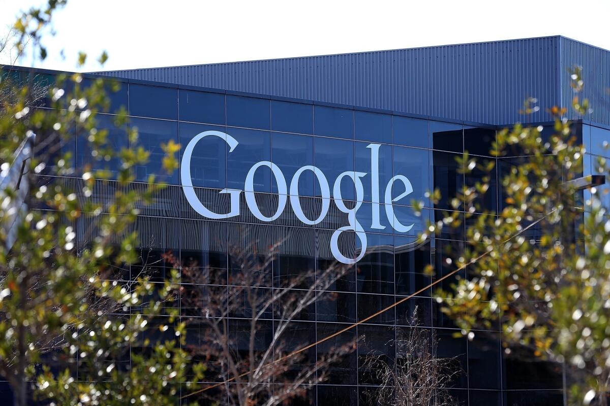 Google is among the tech organizations that is now donating to conservative causes as it seeks allies in a fight over copyright laws with the movie industry.