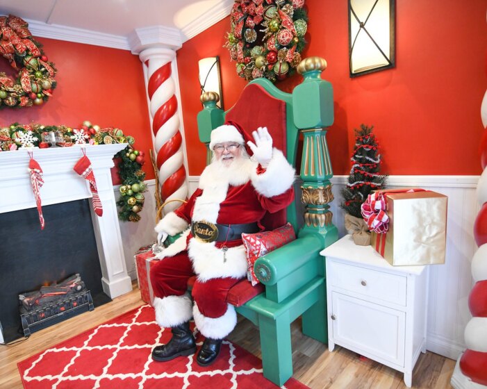 Where in L.A. to get your photo taken with Santa Claus - Los Angeles Times