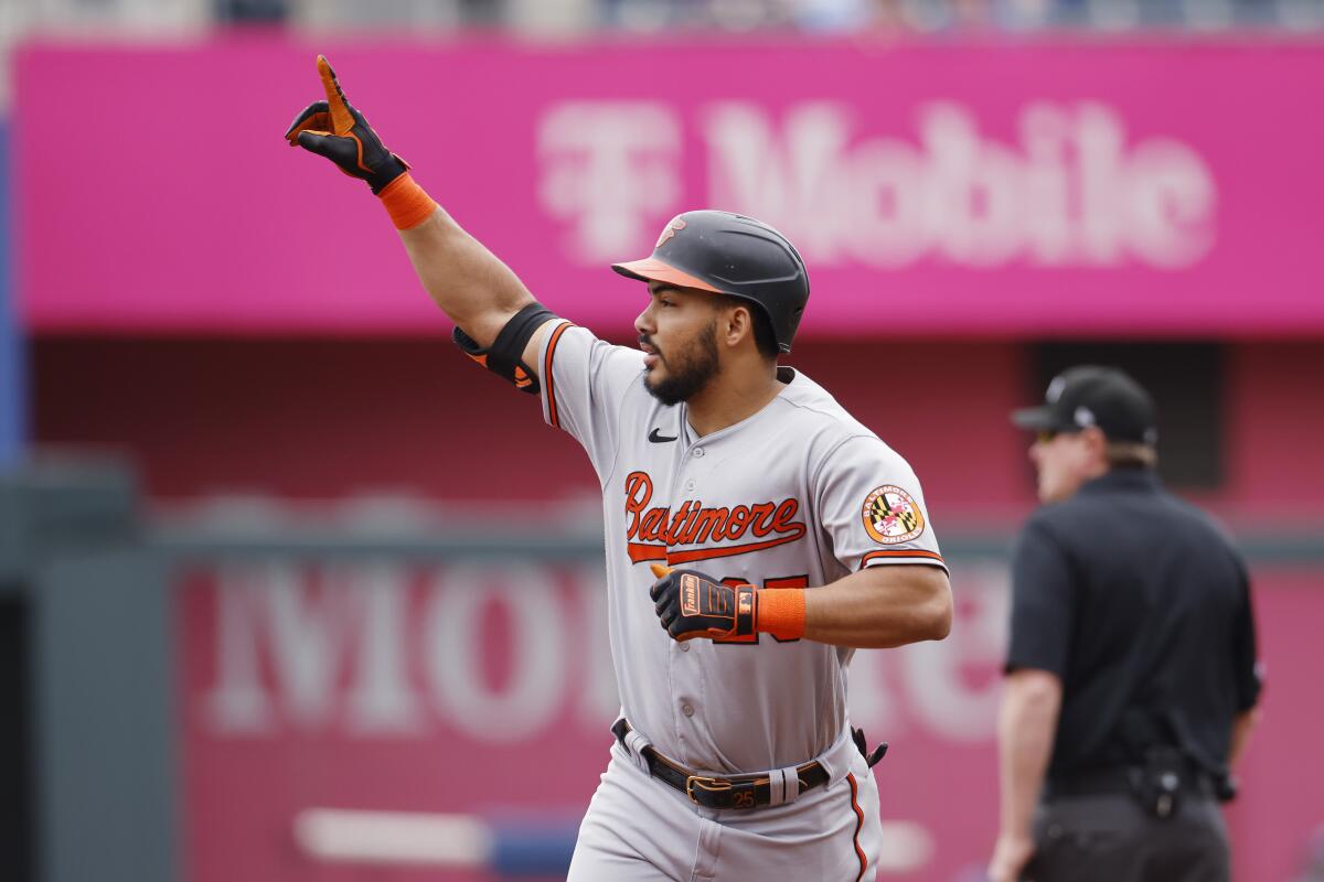 Orioles blow 7-run lead, rally for 13-10 win over Royals - The San