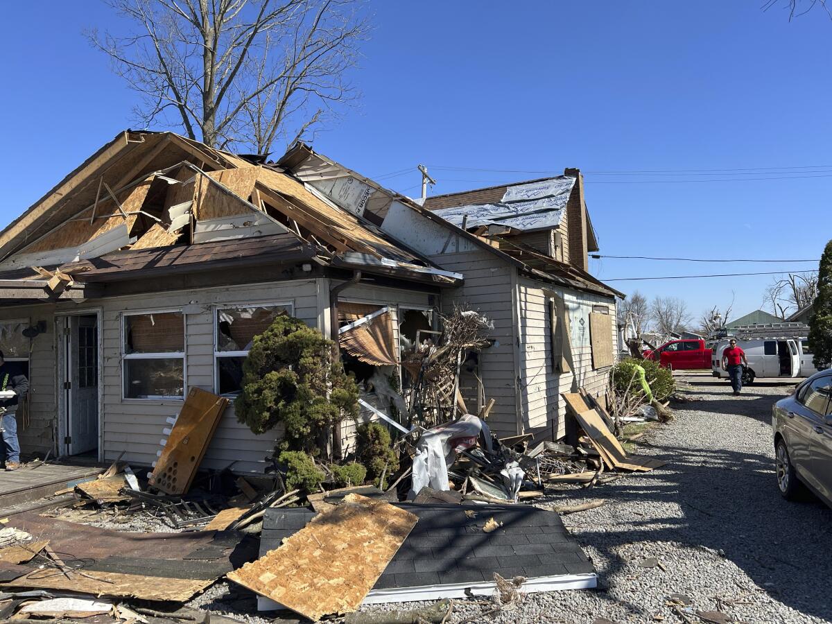 La casa daada de Joe Baker en Valleyview, Ohio, el sábado 16 de marzo de 2024. 